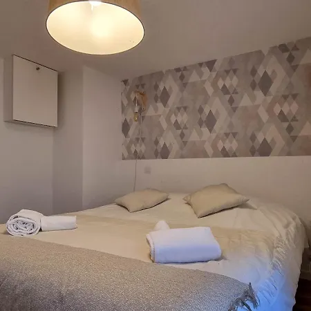 Travel Homes - Newgate 1, Elegant, Heart Of 아파트 *