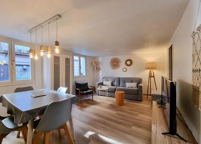 Daire Travel Homes - Newgate 1, Elegant, Heart Of *